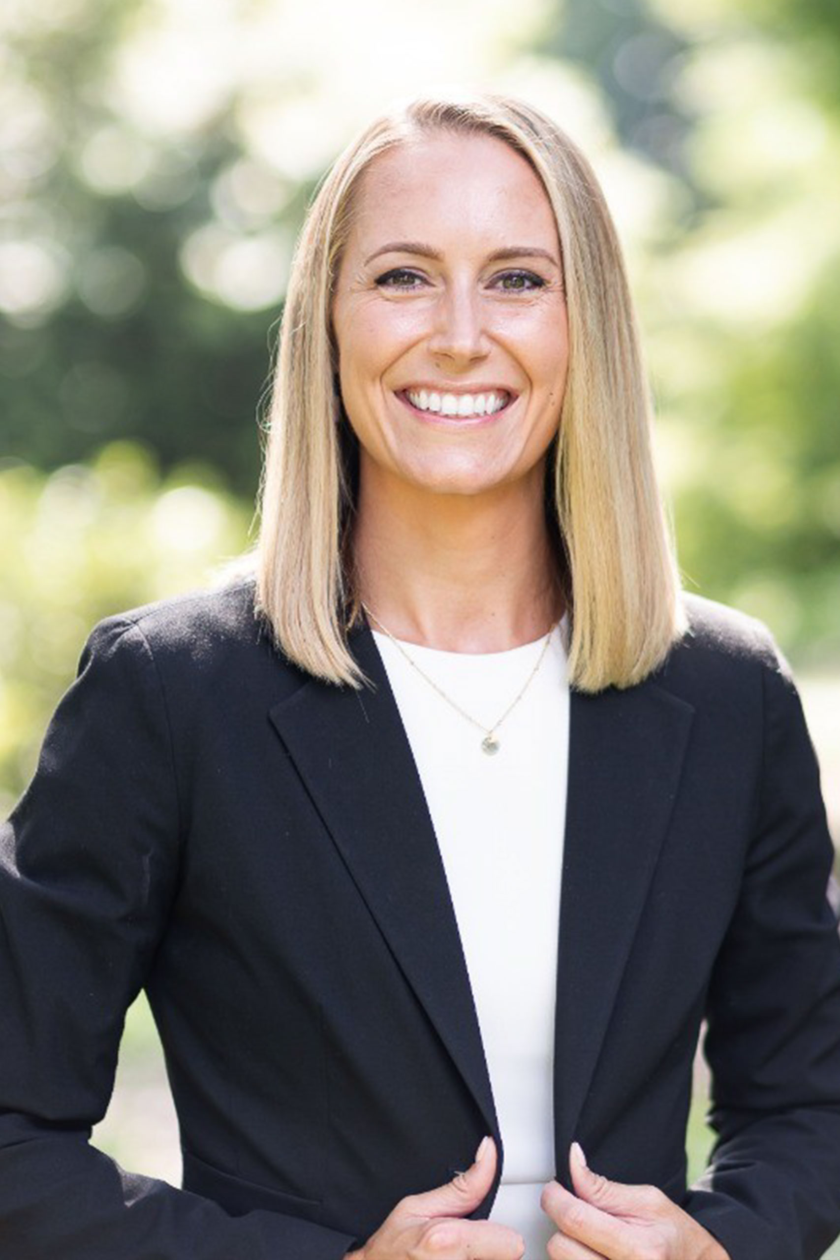 Photo of Jen Bronson