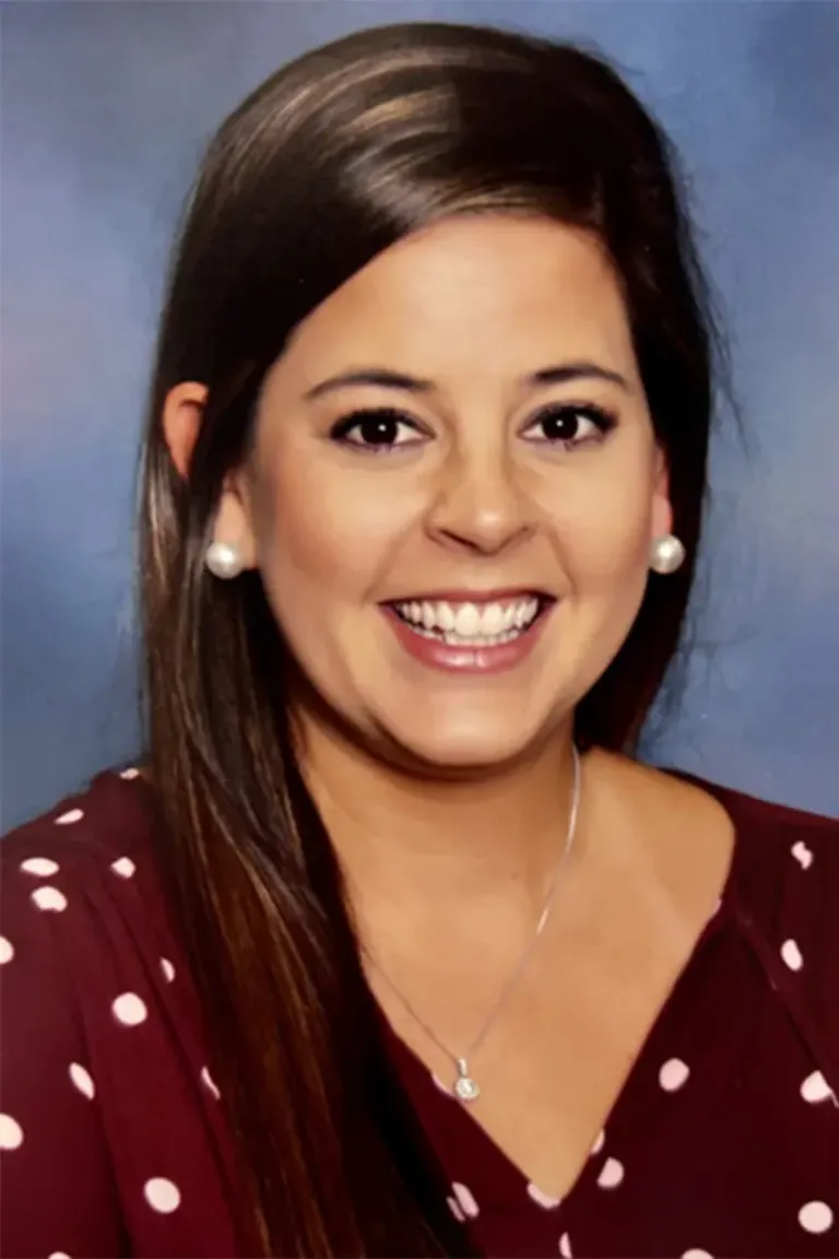 Photo of Nicole Dowen