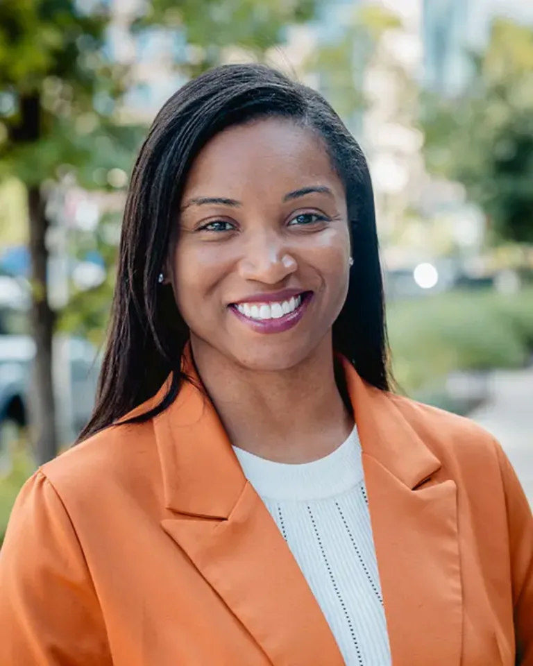 Photo of Valerie Delpina