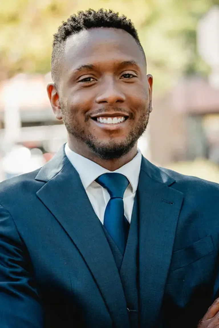 Photo of Theo Shaw