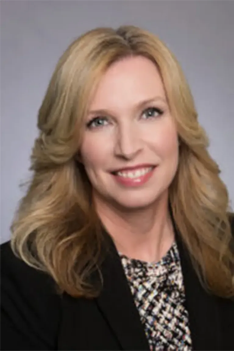 Photo of Paula Renfro